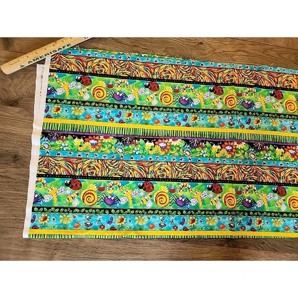 VTG Timeless Treasures Bugs Stripes 38